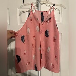 Pink feather design tank top